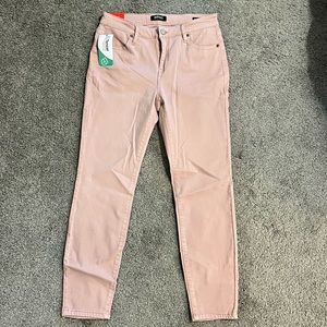 NWT Women’s pale pink stretchy skinny jeans, size 8/29, Buffalo David Bitton
